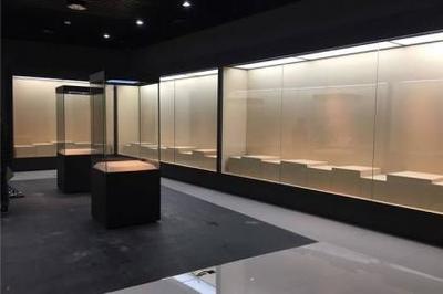 南昌博物館展柜定制 專業(yè)設(shè)計(jì)與上門安裝，守護(hù)文物璀璨光華